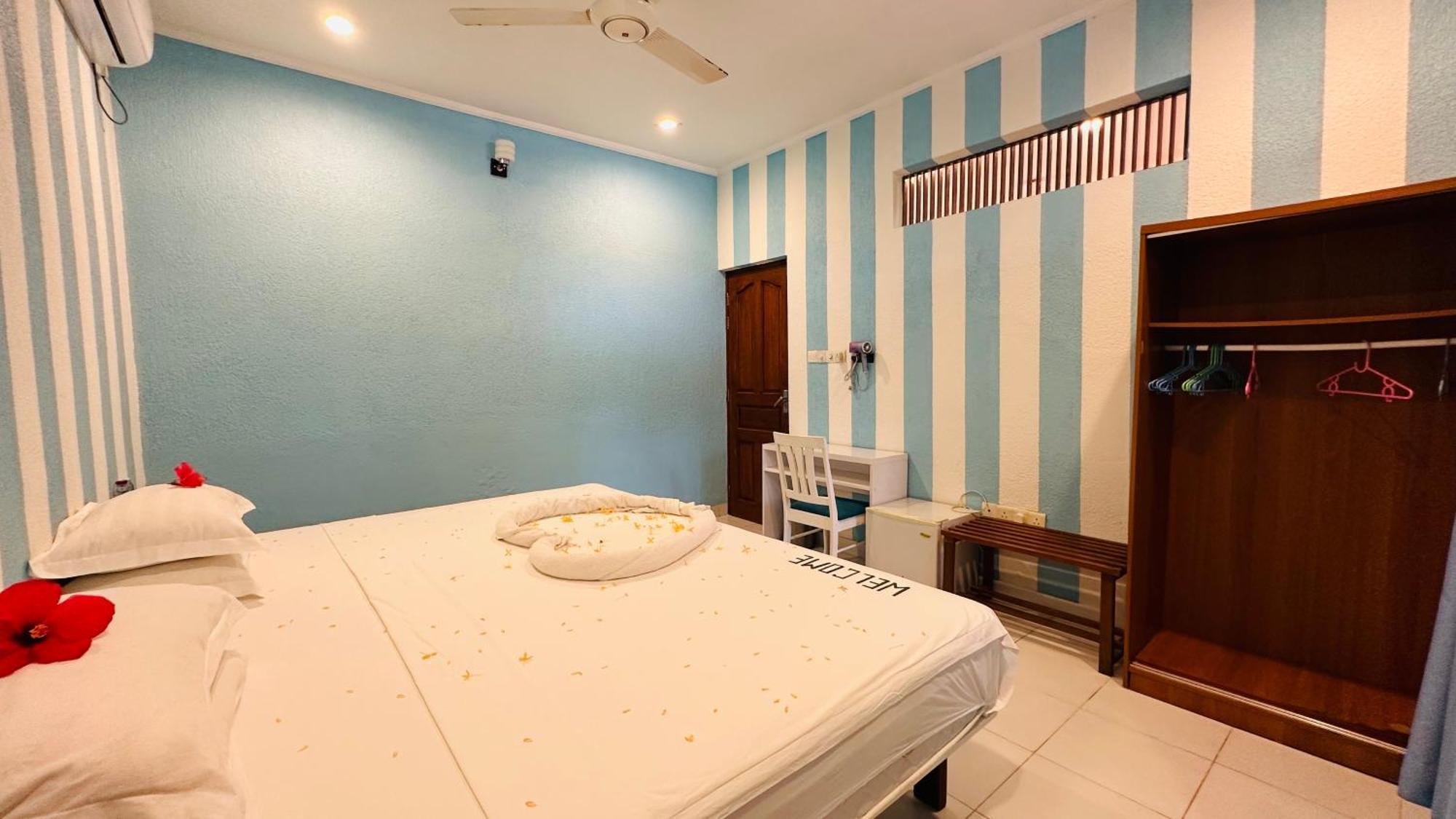 Midsummer Thulusdhoo Bagian luar foto